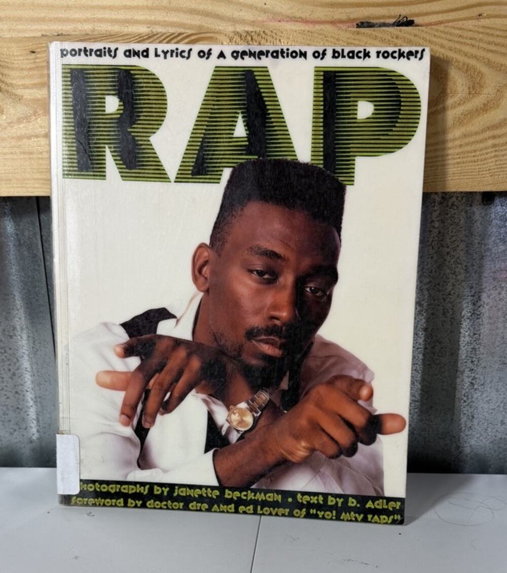 Rap!: Portraits and Lyrics of a Generation of Black Rockers Book 1991 VP Read!